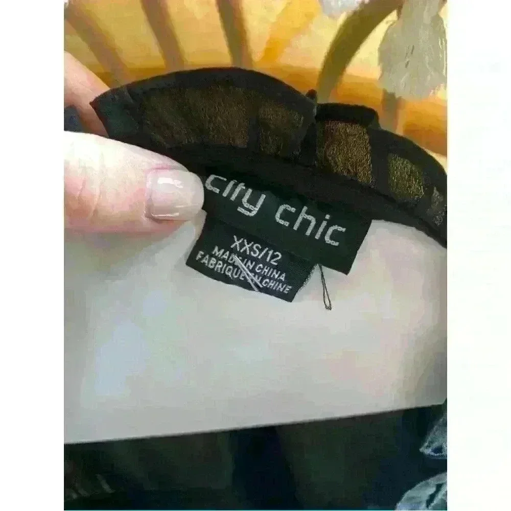 City chic sheer, black, high neck, sleeveless tunic. Size XXS/12. - Picture 3 of 4